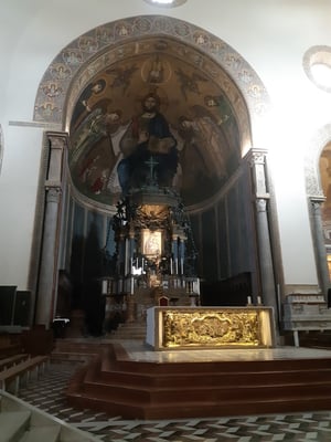 auch er wurde vor ca. 70 Jahren erneut aufgebaut und ist deshalb in ausgezeichnetem Zustand