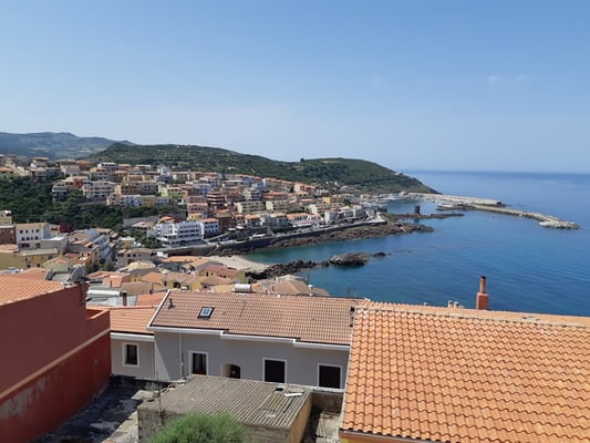 der Hafen von Castellsardo