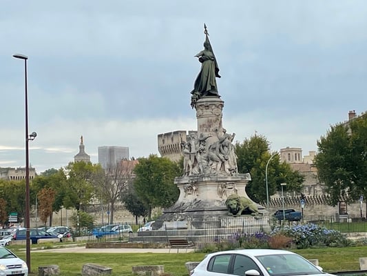 Avignon hätte als Stadt sicher auch noch einige schöne Gasse zu besichtigen