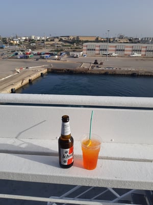 und uns einen Drink genehmigen ...