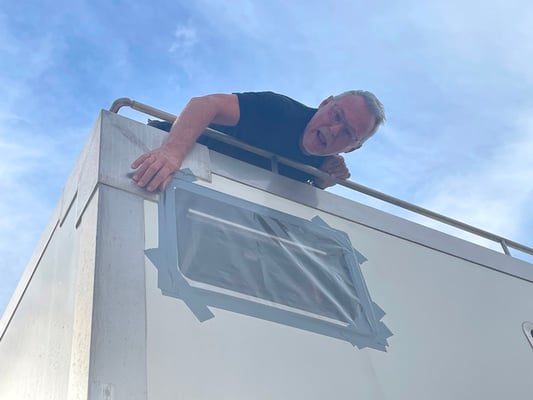 doch dann muss ich ein Fenster mittels Folie verschliessen