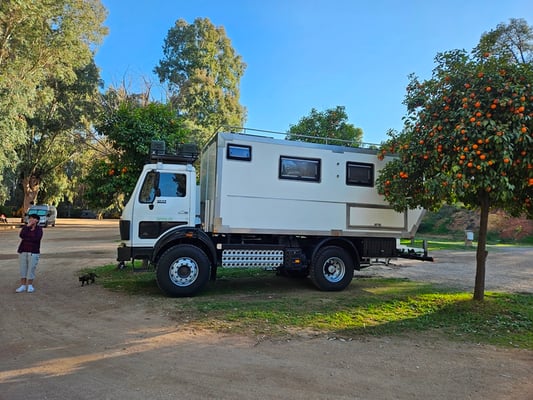Unser neuer Platz auf dem Camping Diamant Vert in Fés