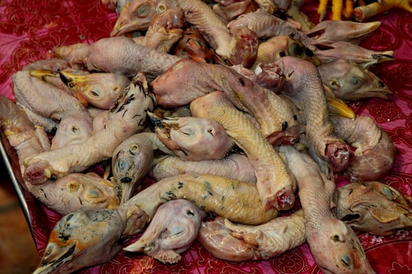 En Guete - kein Abfall, sondern Teil eines Marktstands