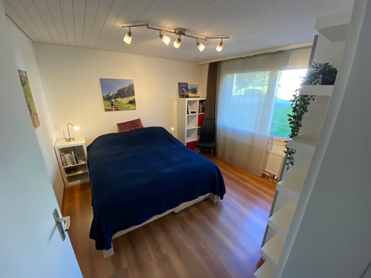 Schlafzimmer 1 mit Doppelbett