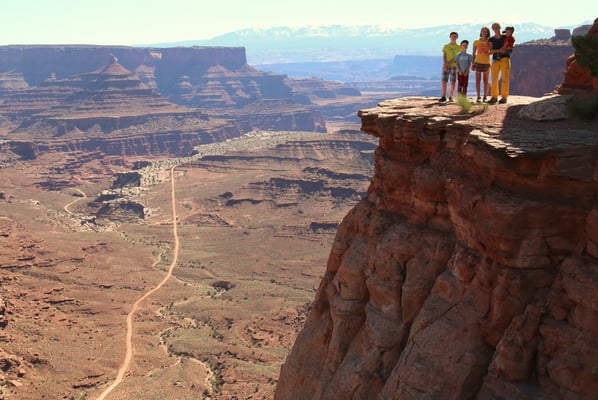 Denn es geht dann steil runter!