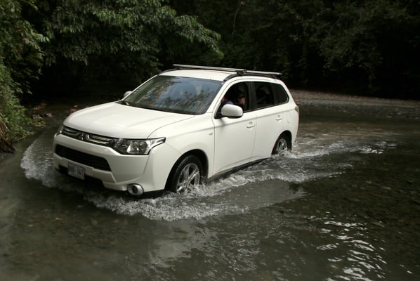 Ohne 4x4 kommt man in Costa Rica nicht weit . der Mitsubishi Outlander war eine gute Wahl für uns
