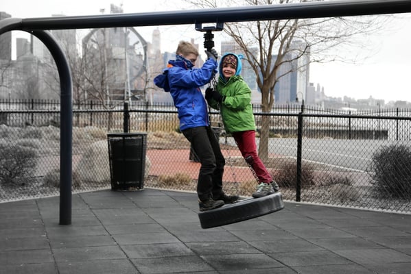 Kinder wach halten am ersten Abend (die Buben waren dennoch bereits um 04.00 morgens wach)