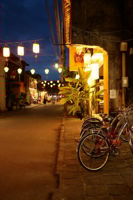 Hoi An ist erholsam und sogar mit dem Velo zu erkunden (in Hanoi oder Ho Chi Minh nicht zu empfehlen)