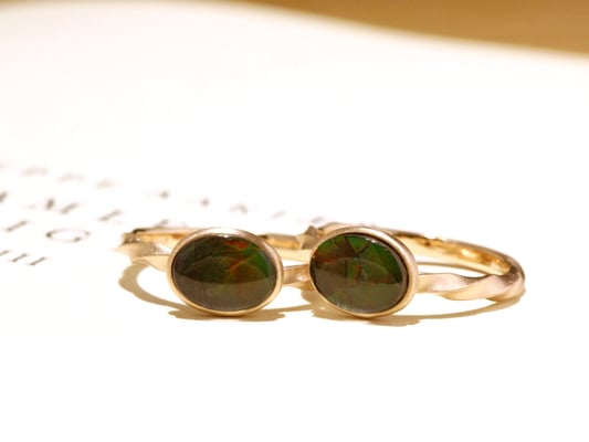 ピアスからリングへのリフォーム。姉妹で同じデザインにされました。