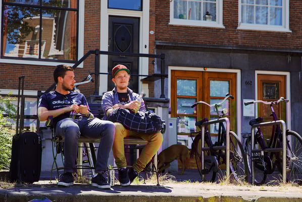 'Friends on holiday'