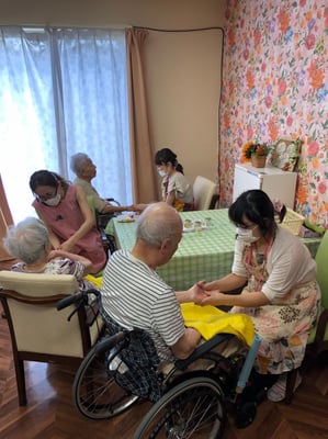 愛知　名古屋　栄　矢場町　アロマ　リンパ　ハンド　ヘッド　フェイス　全身　セラピスト　スクール　ローズミー　教室　スクール　マッサージ　１日　講座　資格　初心者　開業　副業