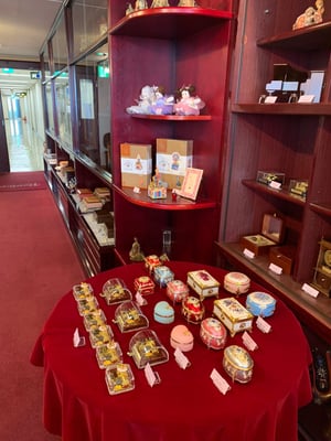 愛知　名古屋　栄　矢場町　アロマ　リンパ　ハンド　ヘッド　フェイス　全身　セラピスト　スクール　ローズミー　教室　スクール　マッサージ　１日　講座　資格　初心者　開業　副業