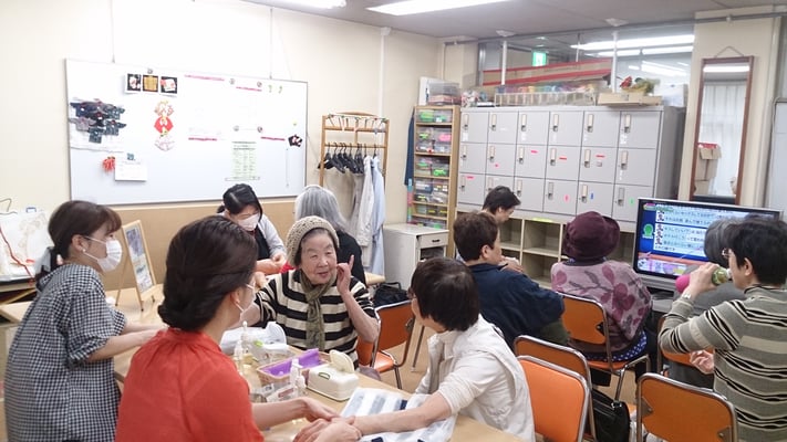 栄 矢場町 アロマ リンパ セラピスト スクール ローズミー 養成教室 マッサージ 名古屋   資格 講座 教室 ボランティア