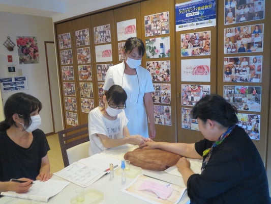 愛知　名古屋　栄　矢場町　アロマ　リンパ　ハンド　ヘッド　フェイス　全身　セラピスト　スクール　ローズミー　教室　スクール　マッサージ　１日　講座　資格　初心者　開業　副業