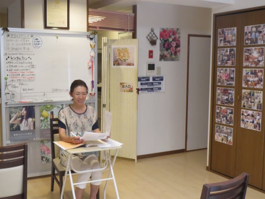 愛知　名古屋　栄　矢場町　アロマ　リンパ　ハンド　ヘッド　フェイス　全身　セラピスト　スクール　ローズミー　教室　スクール　マッサージ　１日　講座　資格　初心者　開業　副業