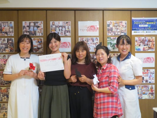 愛知　名古屋　栄　矢場町　アロマ　リンパ　ハンド　ヘッド　フェイス　全身　セラピスト　スクール　ローズミー　教室　スクール　マッサージ　１日　講座　資格　初心者　開業　副業