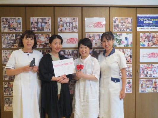 愛知　名古屋　栄　矢場町　アロマ　リンパ　ハンド　ヘッド　フェイス　全身　セラピスト　スクール　ローズミー　教室　スクール　マッサージ　１日　講座　資格　初心者　開業　副業