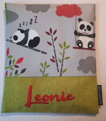 BK Pandas grau mit roter Schrift auf khaki Stoff (nur noch wenig Stoff da)