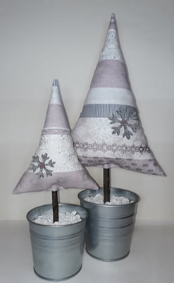 ...hier nochmal im Detail mit den grauen Filzsternen...