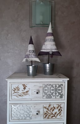 ...wurde auf die Wandfarbe und Einrichtung abgestimmt.