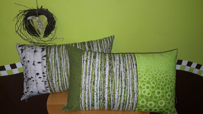 Couchkissen in verschiedenen Größen und Stoffkombinationen möglich, den Birkenstoff gibt es auch noch in orange, vom grünen ist nicht mehr viel da)