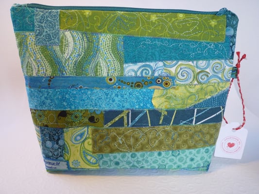 Tasche aus Stoffresten...