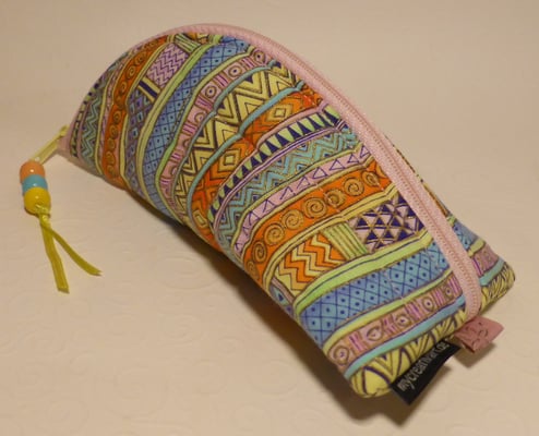 Etwas kleineres Brillenetui für schmale Lesebrillen