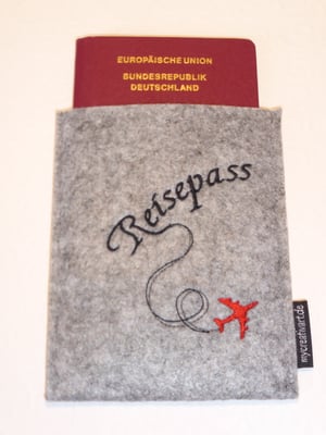 Reisepaßhülle A (Stickdatei von Rock-Queen)