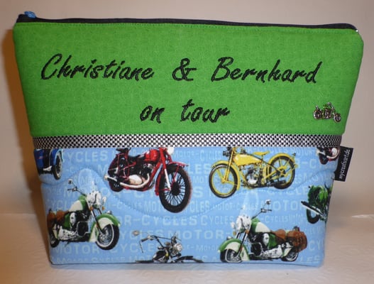 Tasche mit dem wichtigsten für das Motorrad-Wochenende...