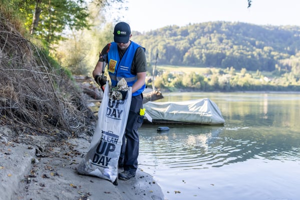 Rheinuferputzete / Clean-Up-Day September 2021. (Foto durch Fotograf IGSU)