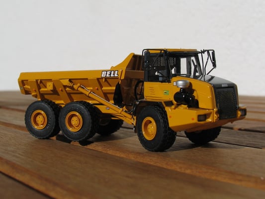 "Bell", "Deere", und "Hitachi" - die Bell-Dumper sind in Europa am häufigsten zu finden