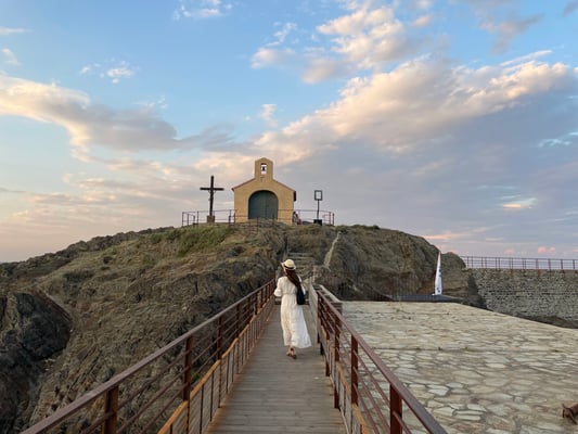 フランス　卒業旅行　ホームステイ　フランス人の家でフランス生活体験　思い出に残る卒業旅行を、お友達との参加も可能です！　