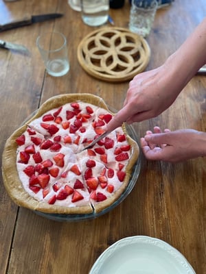 卒業旅行　フランス　ホームステイ　現地日本語サポート