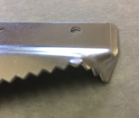 Leinwandbild aufspannen - Zackenaufhaenger - Bild auf Keilrahmen spannen 