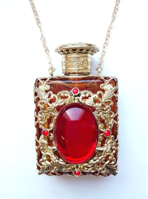 Photo 9 : ref. 469967 :  H.6.7 cm / 10 ml  / Collier en chaîne 76 cm