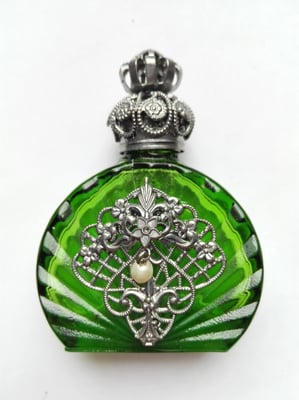 Photo 8 : ref. 459946 :  H. 6.1 cm / 6 ml