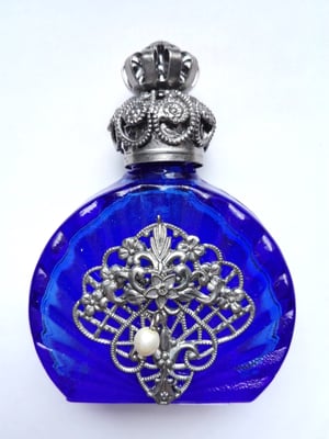 Photo 6 : ref. 459926 :  H. 6.1 cm / 6 ml