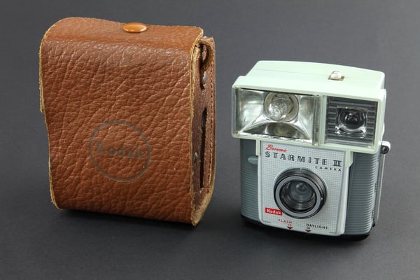 KODAK Brownie Starmite II Camera  1962 - 1967  ©  engel-art.ch