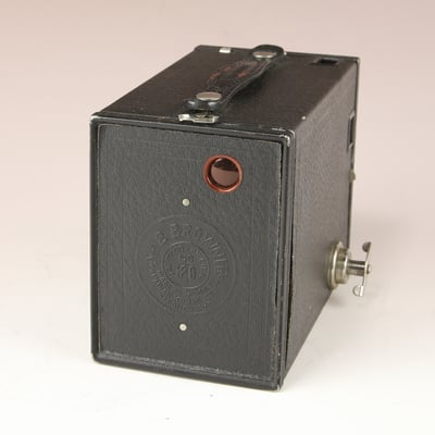 KODAK No 2 Brownie Camera 1901-1933  ©  engel-art.ch