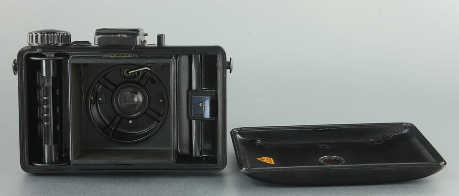 POUVA Start erstes Modell c. 1951  ©  engel-art.ch