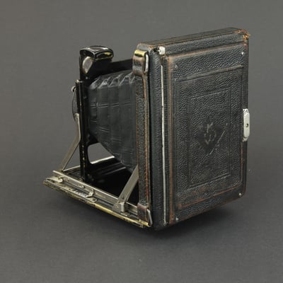 Patent Etui 6.5 x 9cm KW Dresden   ©  engel-art.ch