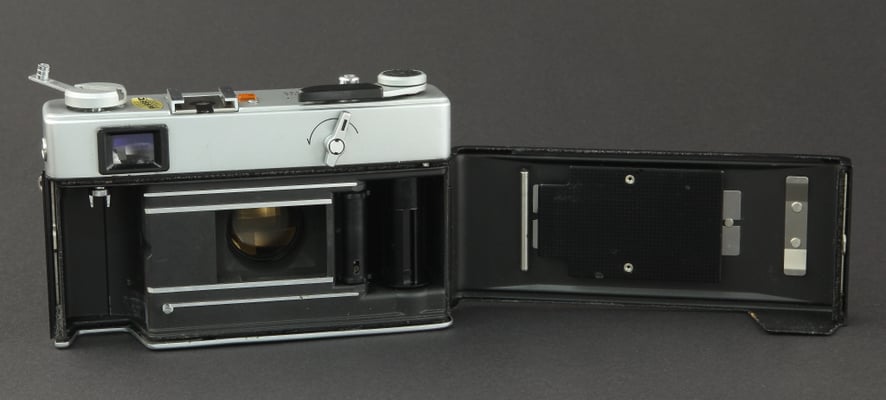 RICOH Electronic 35   (1972)     © engel-art.ch