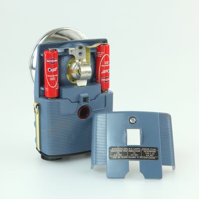 KODAK  Brownie Starflash Camera 1957 - 1965    © engel-art.ch