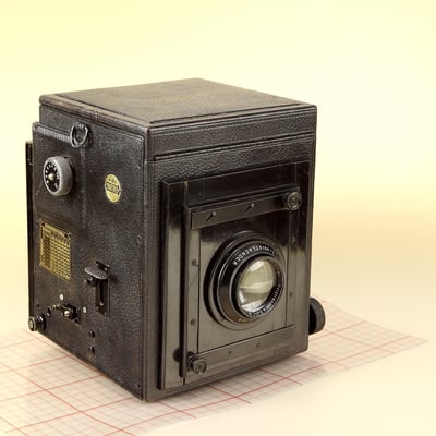 Mentor 9x12cm  ~ 1920  © engel-art.ch