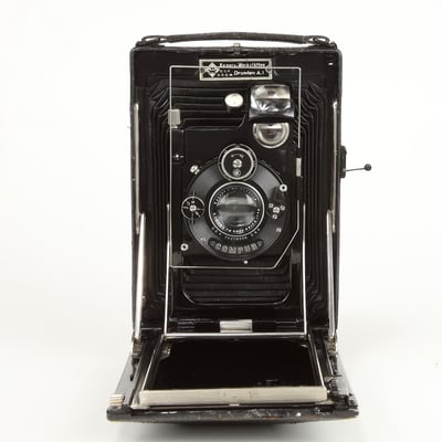 Patent Etui  Kamera Werke Dresden   ©  engel-art.ch