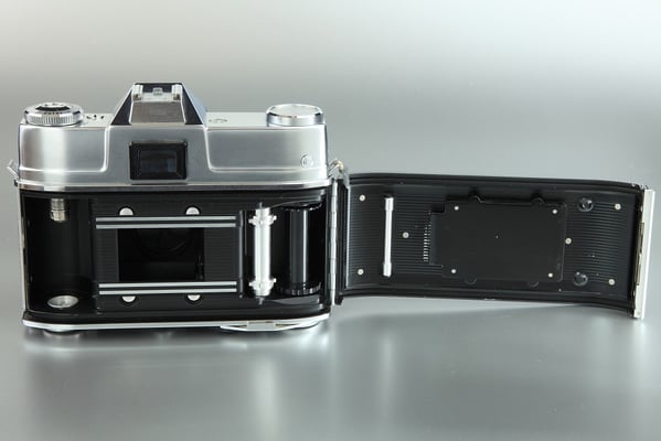 KODAK Retina Reflex III  ©  engel-art.ch