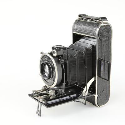 Voigtländer Laufbodenkamera zweites Modell 1930-1932  ©  engel-art.ch