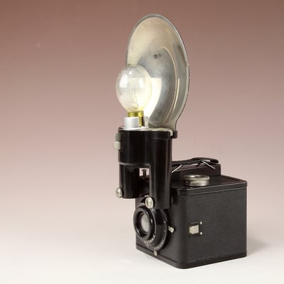 KODAK Six-20 Flash Brownie  1946-1955  ©  engel-art.ch