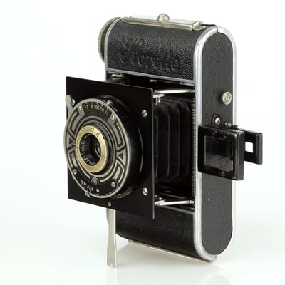 Korelle (Fa. Kochmann Dresden) ~1931   ©  engel-art.ch