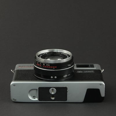 RICOH Electronic 35   (1972)     © engel-art.ch